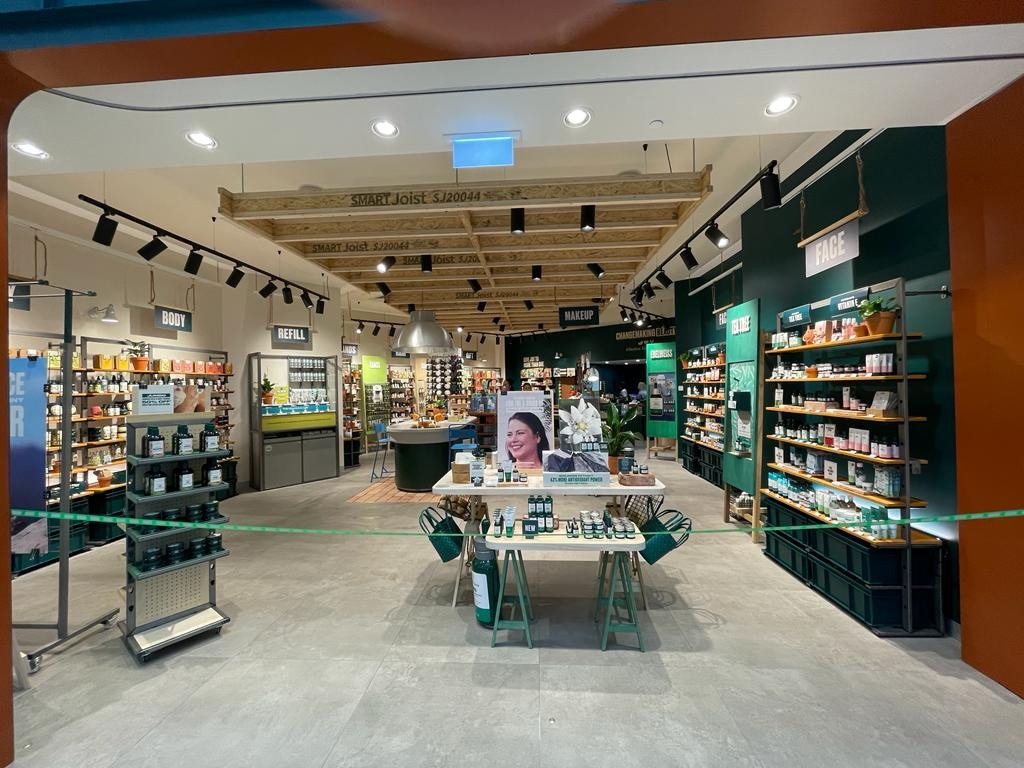 The Body Shop Morley, photograph 3