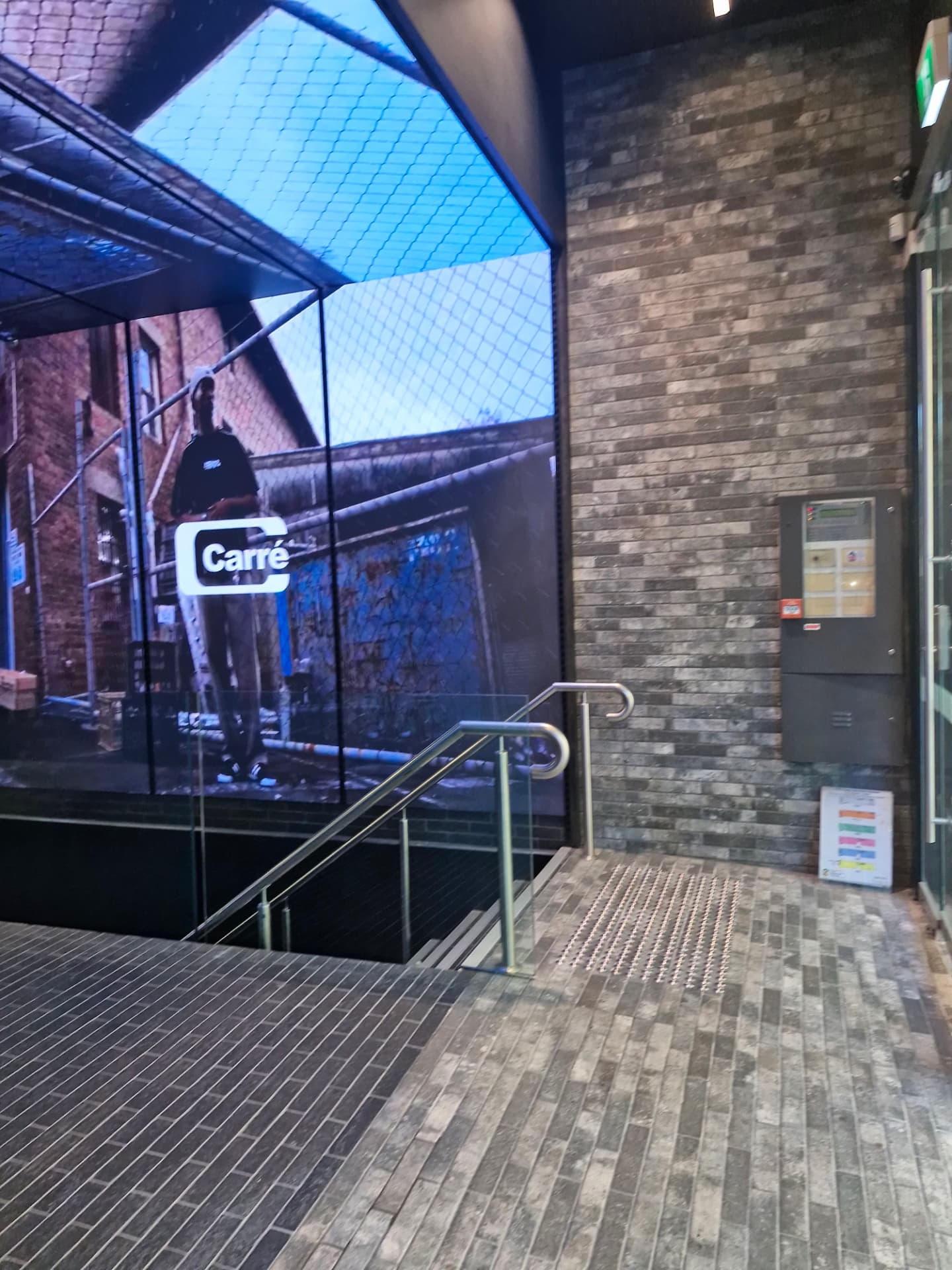 Queen Street Flagship, photograph 5